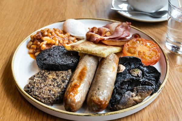 Can You Make a Traditional Scottish Haggis with Neeps and Tatties for Burns Night?